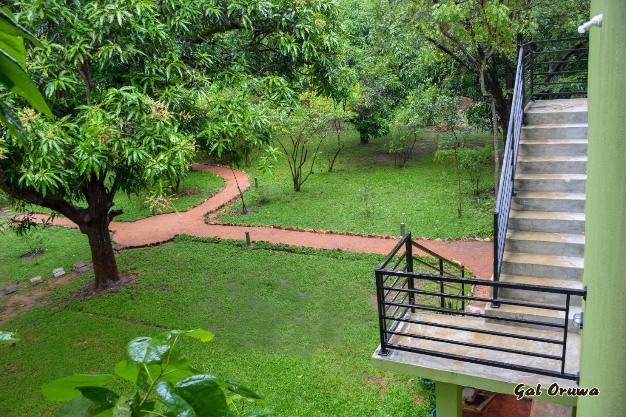 Gal Oruwa Resort Dambulla Exterior photo